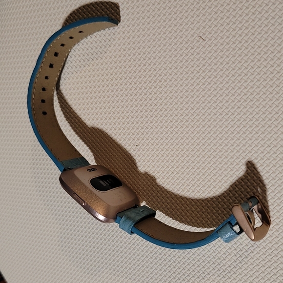 Fitbit Versa Classic Band and Woven Nylon Band - Picture 7 of 7